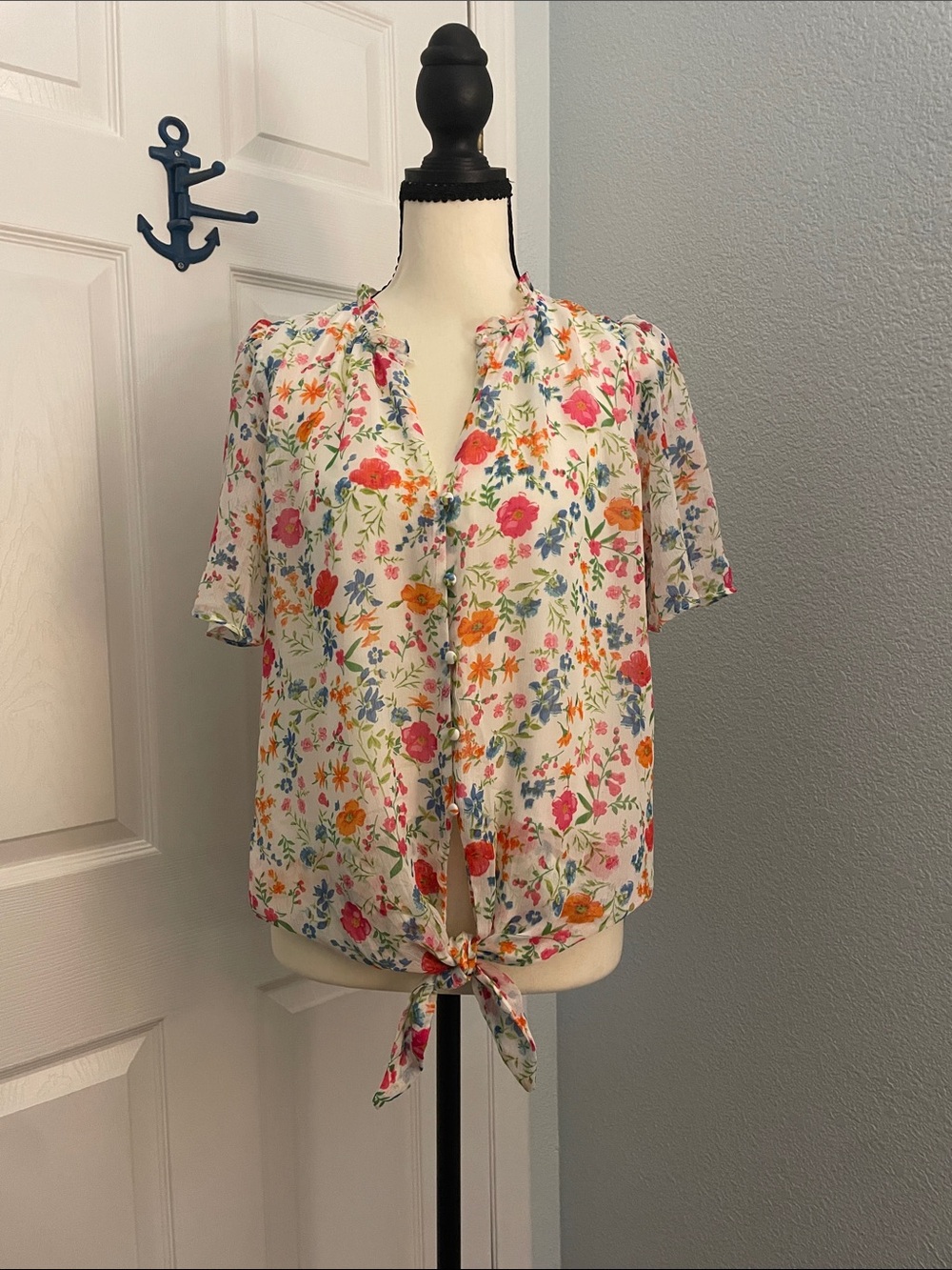 Autres Filles Sheer White Floral Tie-Front Blouse - White Multi